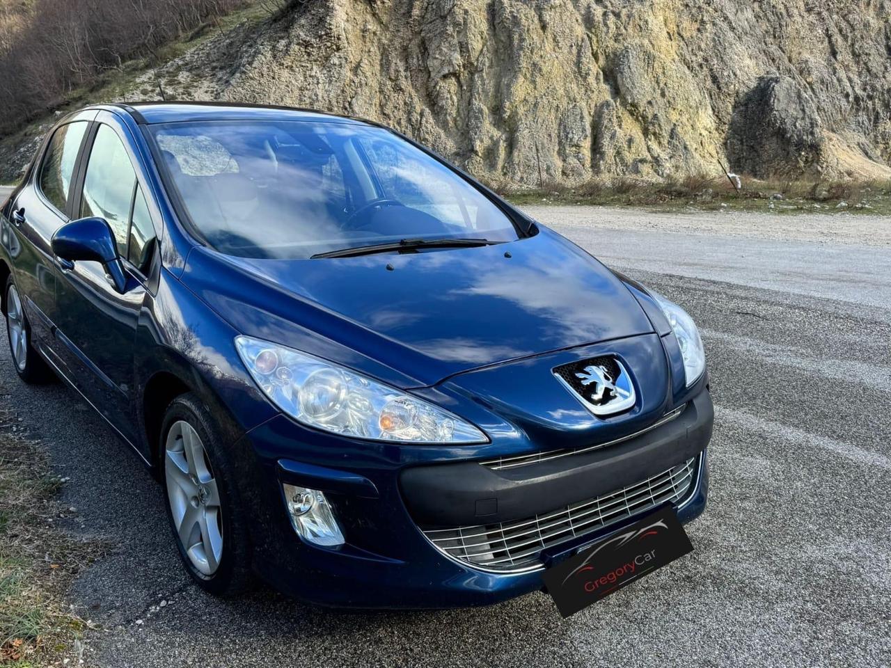 Peugeot 308 1.6 HDi 110CV 5p. Féline (6 Marce)