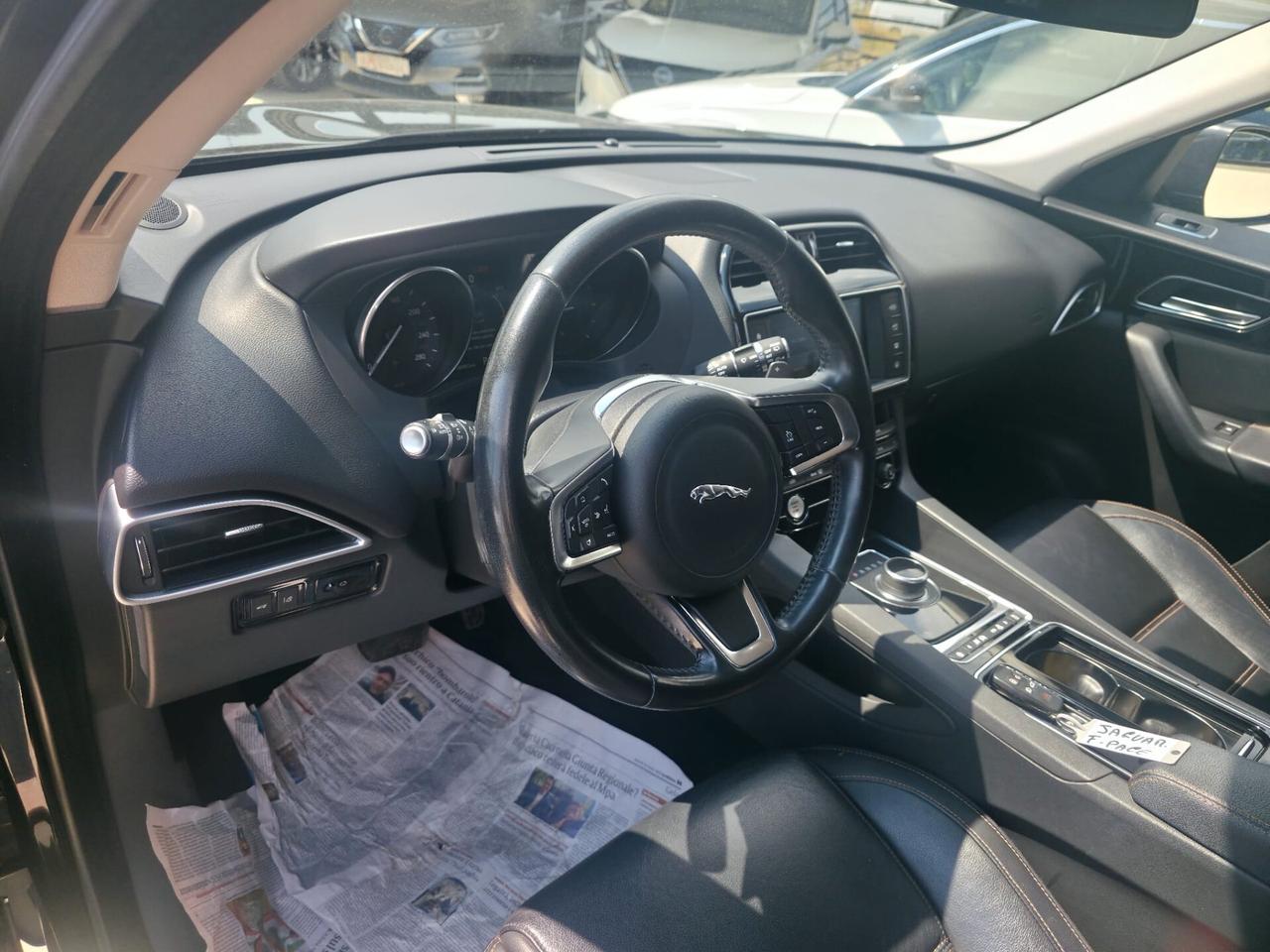 Jaguar F-Pace 2.0 D 240 CV AWD aut. Prestige