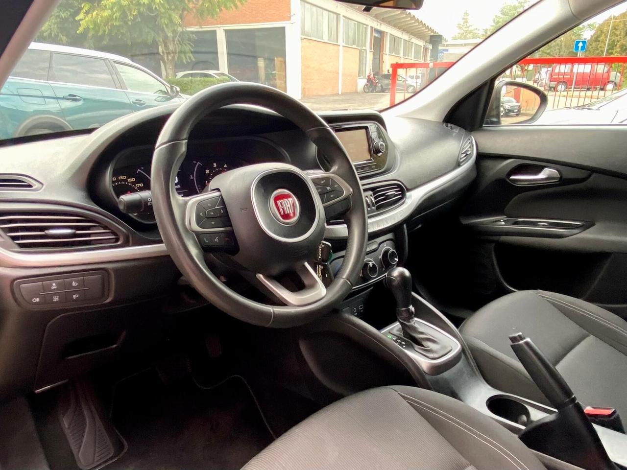 FIAT TIPO SW 1.6 MJT DCT EASY 120CV - NEOPATENTATI