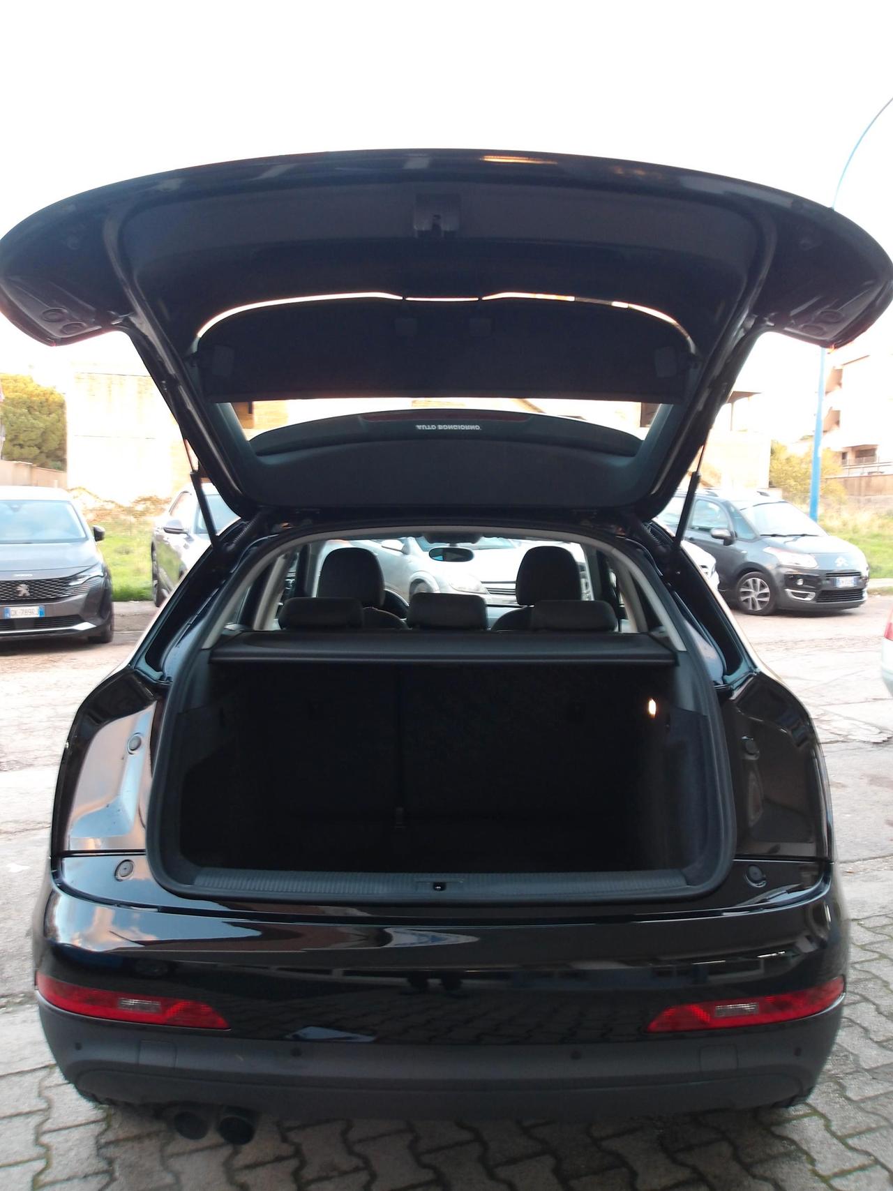 Audi Q3 2.0 tdi Advanced 140cv