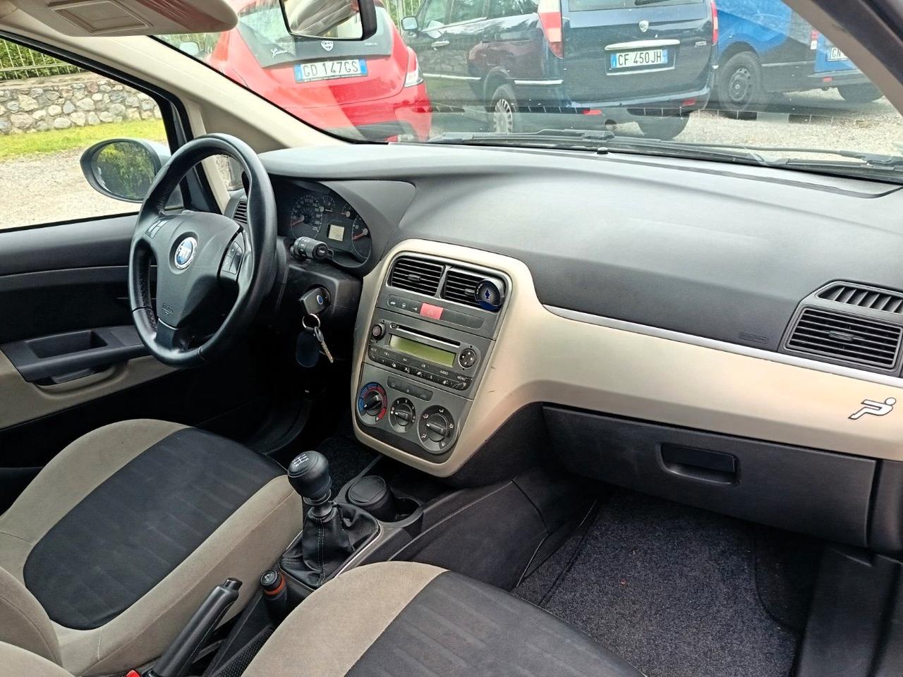 Fiat Grande Punto 1.4 Dynamic Uniproprietario