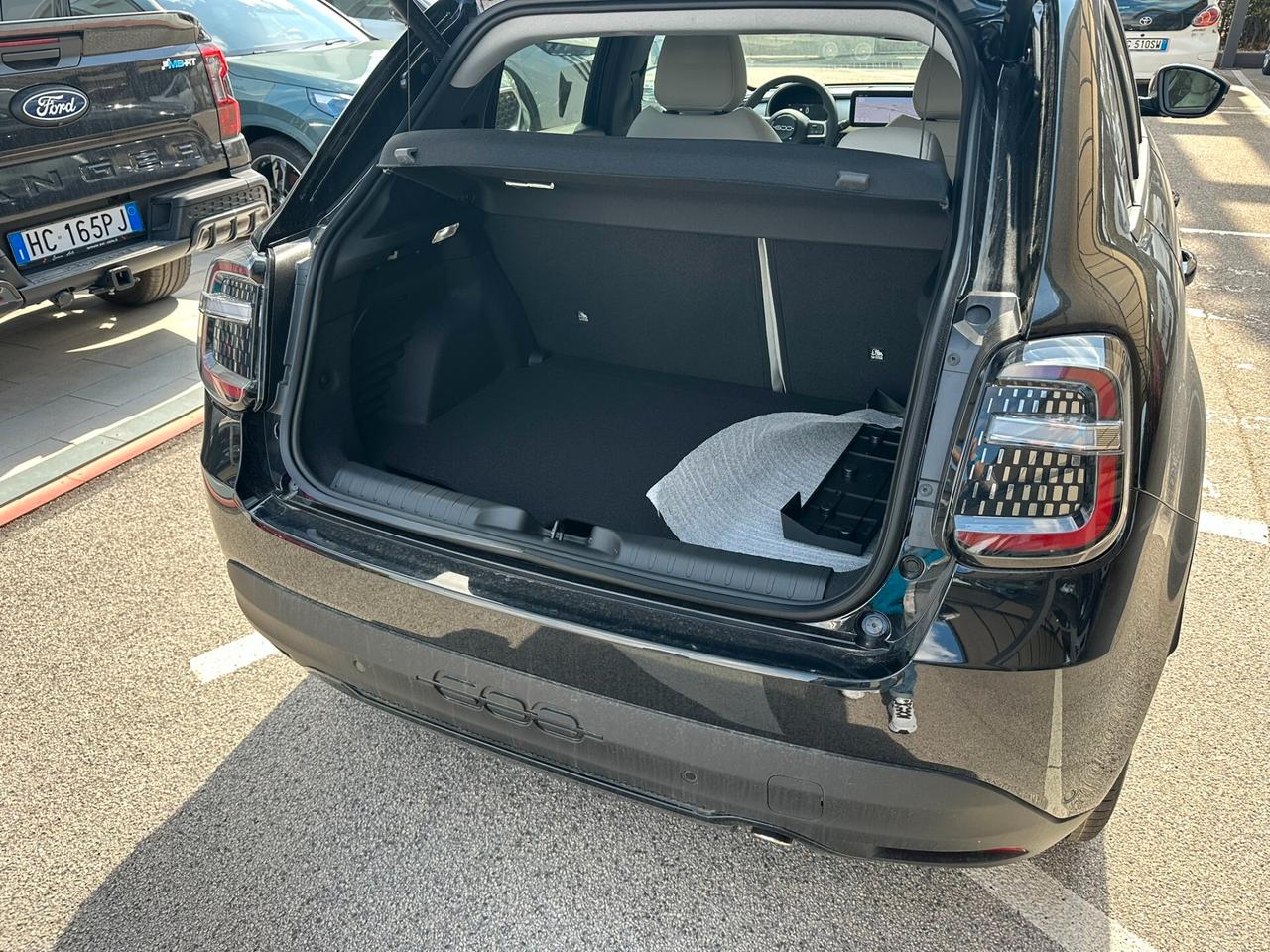 Fiat 600 Hybrid 110 CV DCT MHEV La Prima