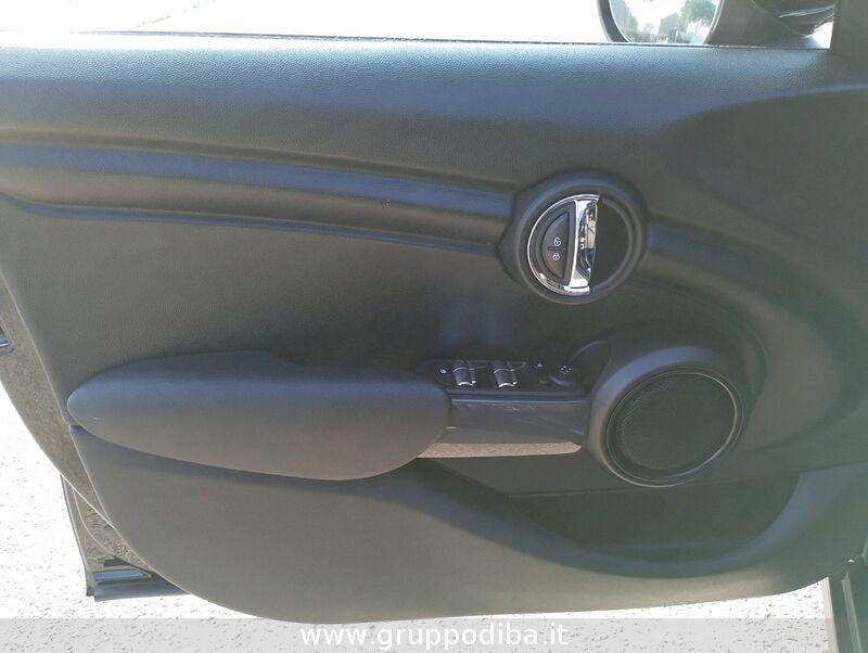 MINI Mini 5 porte Mini F55 2018 5p Benzina Mini 5p 1.5 One Baker Street 75cv