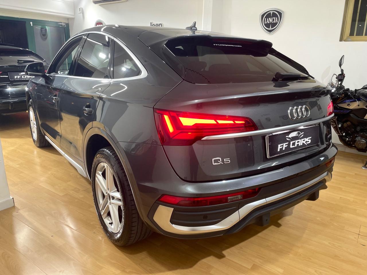 Audi Q5 SPB 40 TDI quattro S tronic S Line ITALIANA IVA ESPOSTA