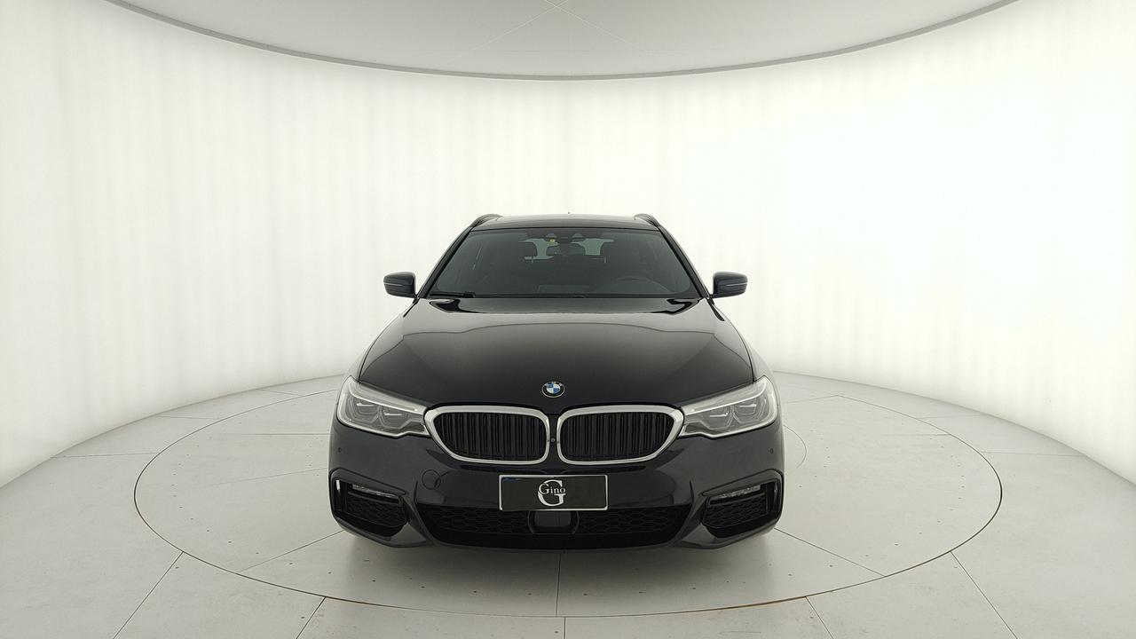 BMW Serie 5 G31 2017 Touring - 520d Touring mhev 48V xdrive Msport auto