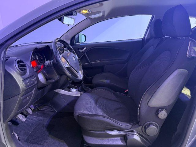 ALFA ROMEO MiTo 1.4 78 CV Distinctive Sport Pack