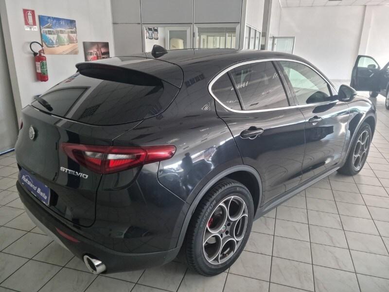 ALFA ROMEO Stelvio Stelvio 2.2 Turbodiesel 210 ...
