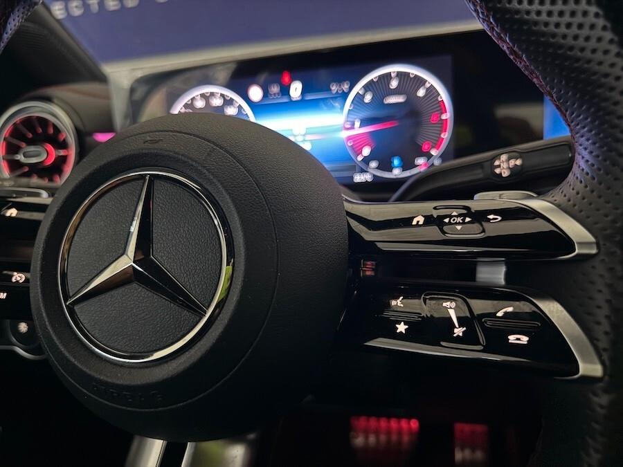 Mercedes-Benz CLA 180 d Auto Shooting Brake AMG