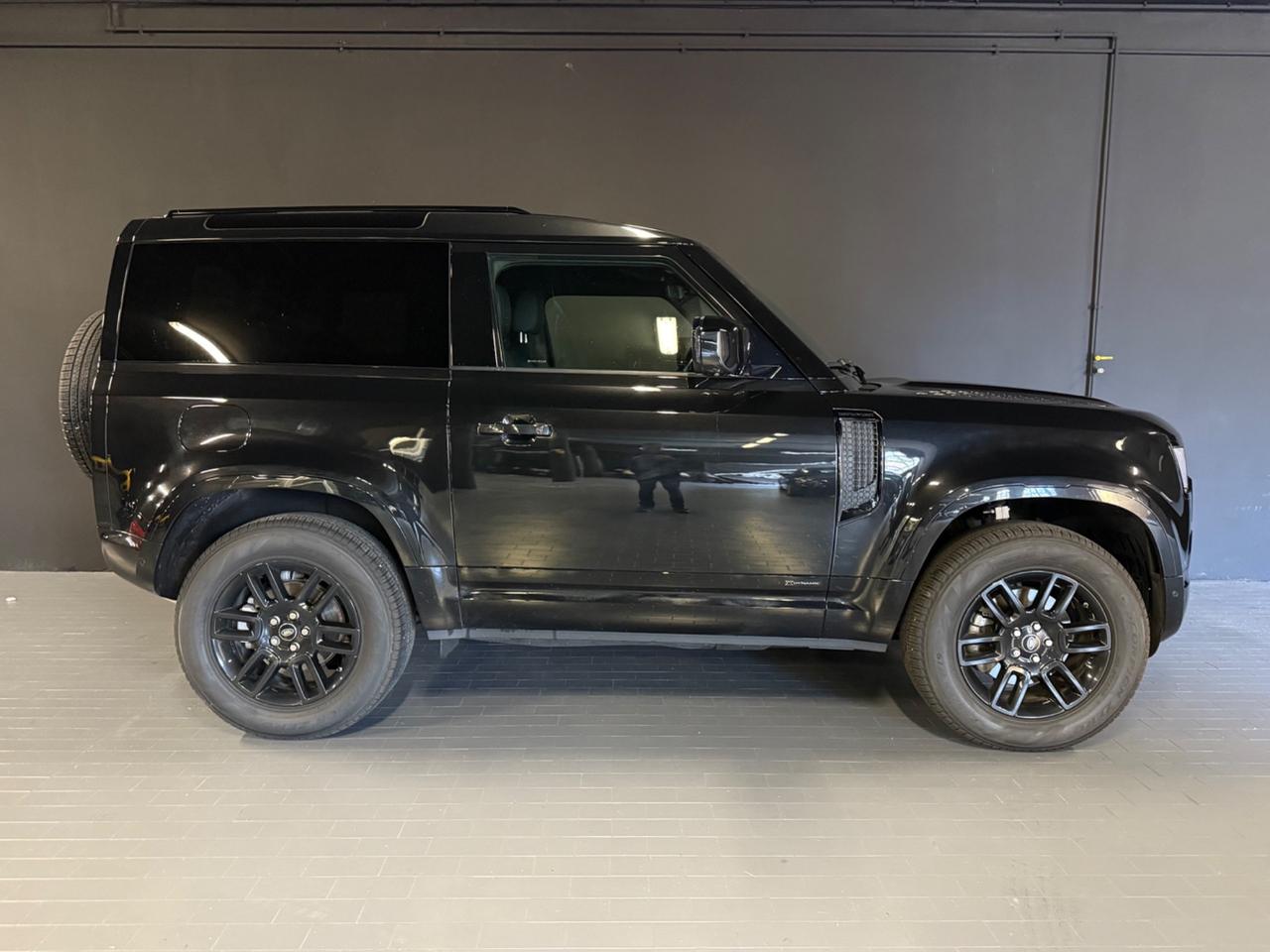 Land Rover Defender 90 3.0D I6 200 CV AWD Auto HSE