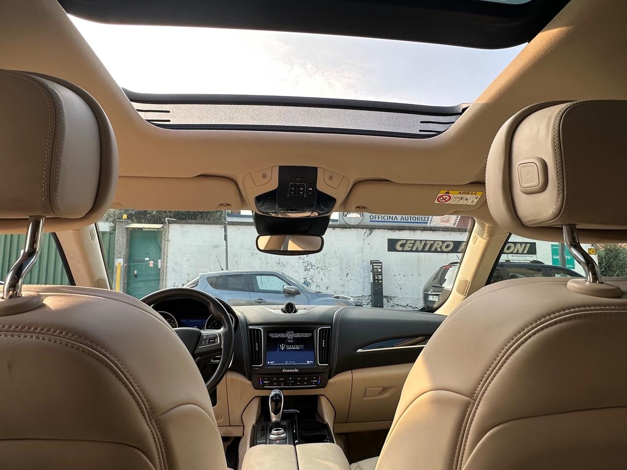 Maserati Levante V6 AWD Granlusso - FULL OPTIONAL