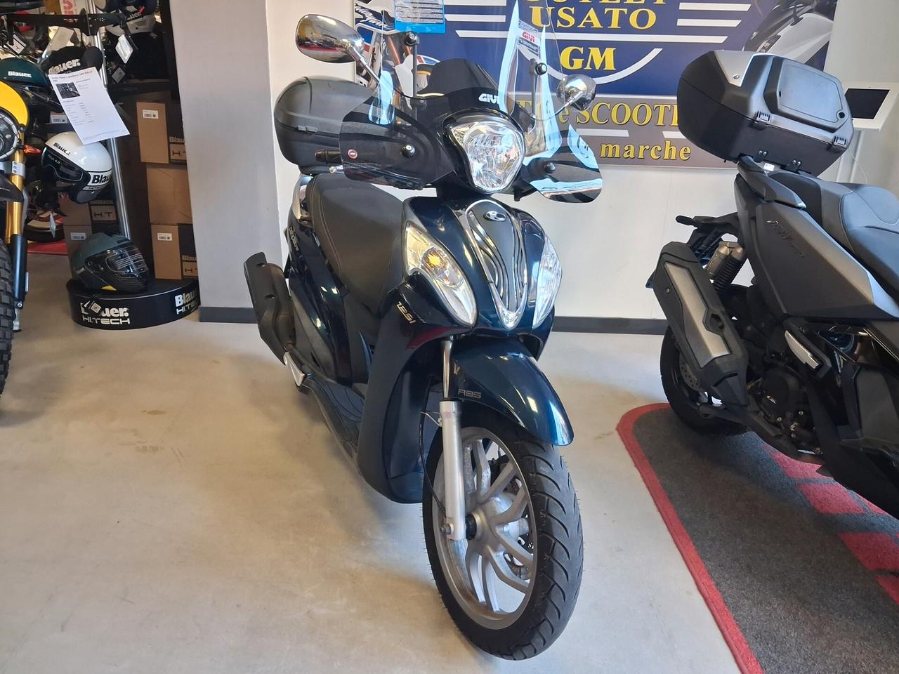 Kymco People 125i ABS