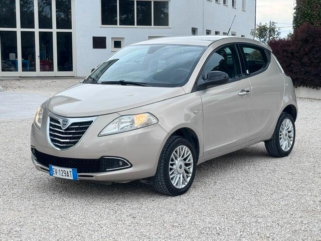Lancia Ypsilon Metano Ecochic Gold - UNICOPROPRIETAIO 5porte