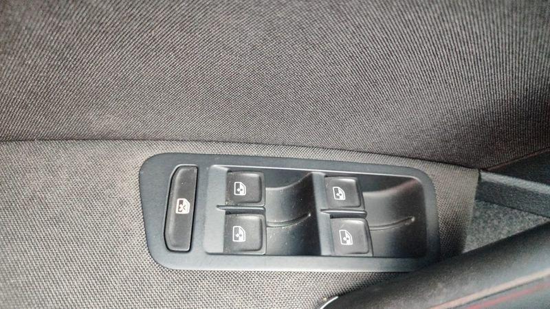 Volkswagen Golf 1.4 TGI 5p. Business BlueMotion
