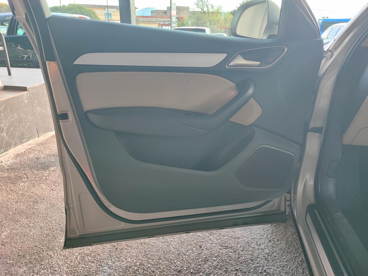 Audi Q3 2.0 TDI 150 CV quattro S tronic Design