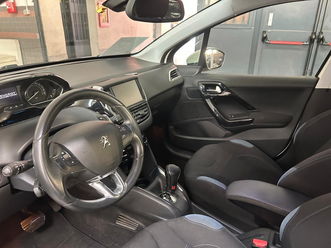 Peugeot 208 PureTech 100 Stop&Start 5 porte Style
