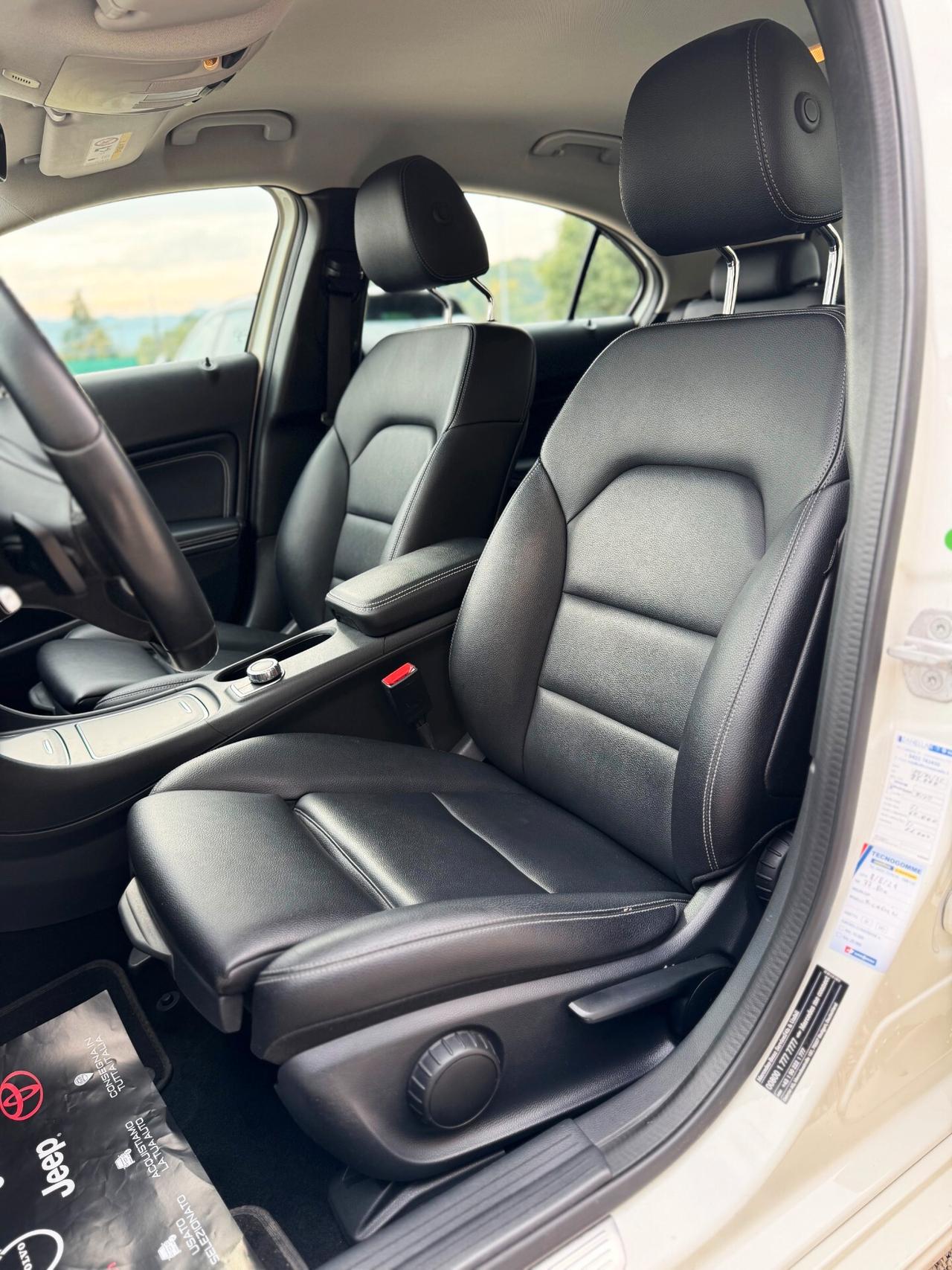 Mercedes A 180 Executive auto | CARPLAY+GARANZIA