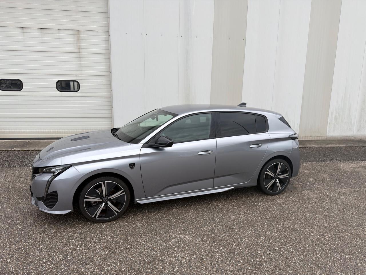 Peugeot 308 Hybrid 145 e-DCS6 GT
