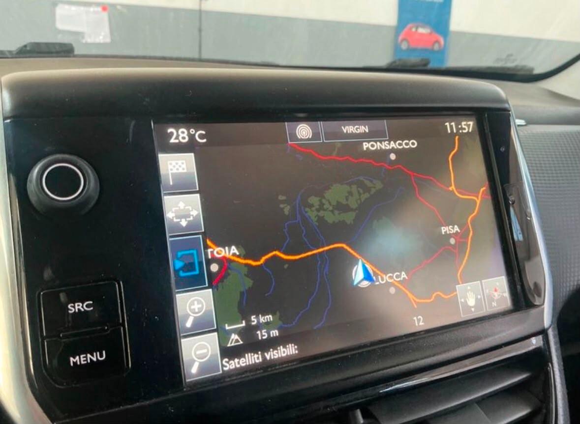 Peugeot 208 BlueHDi 100 3 porte GT Line