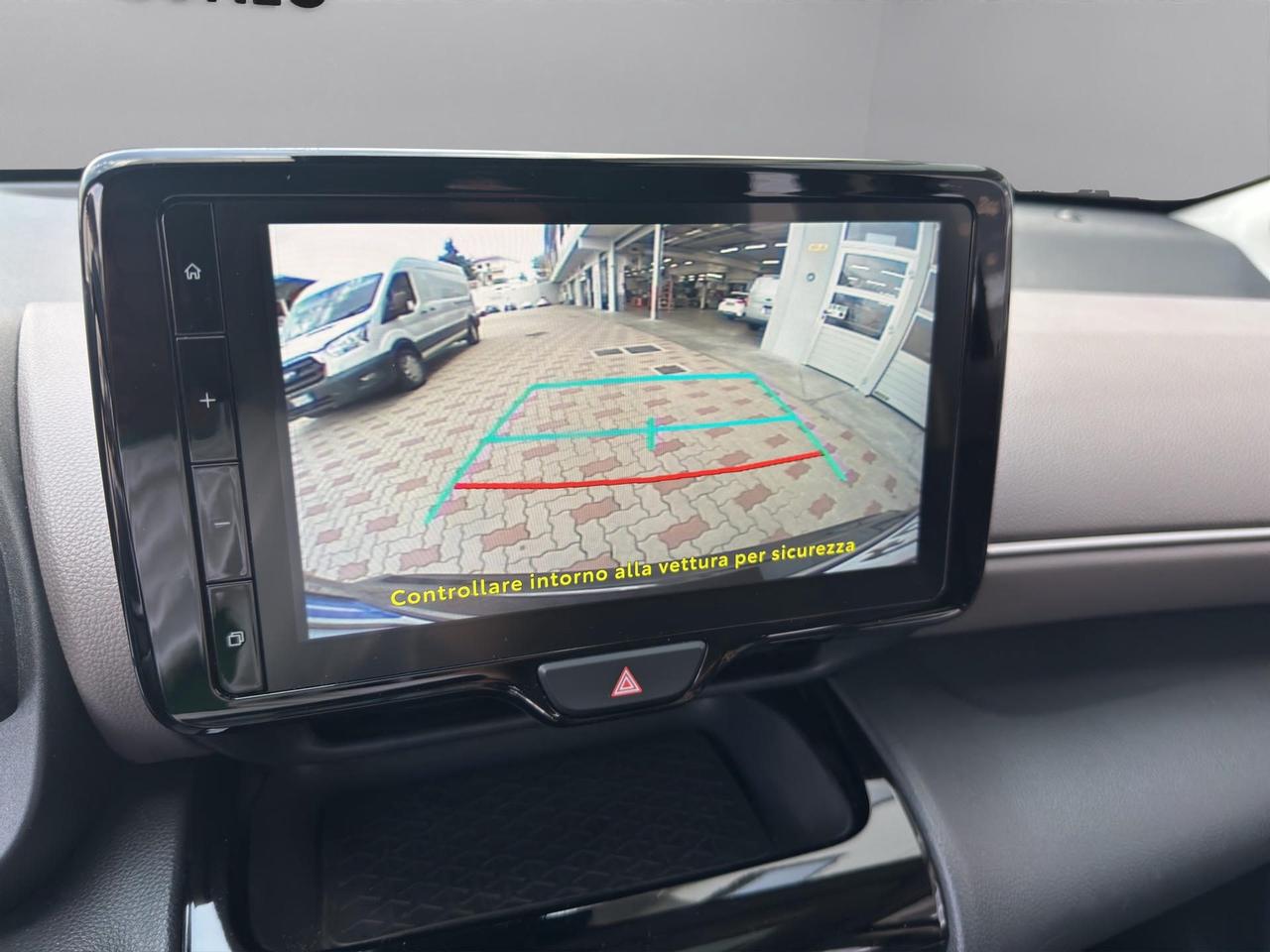 Toyota Yaris Cross 1.5h Lounge fwd 116cv e-cvt