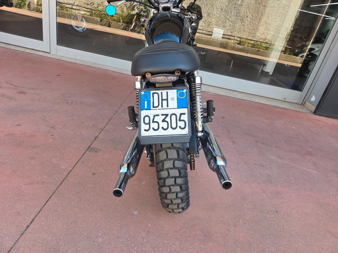 Triumph Bonneville T100