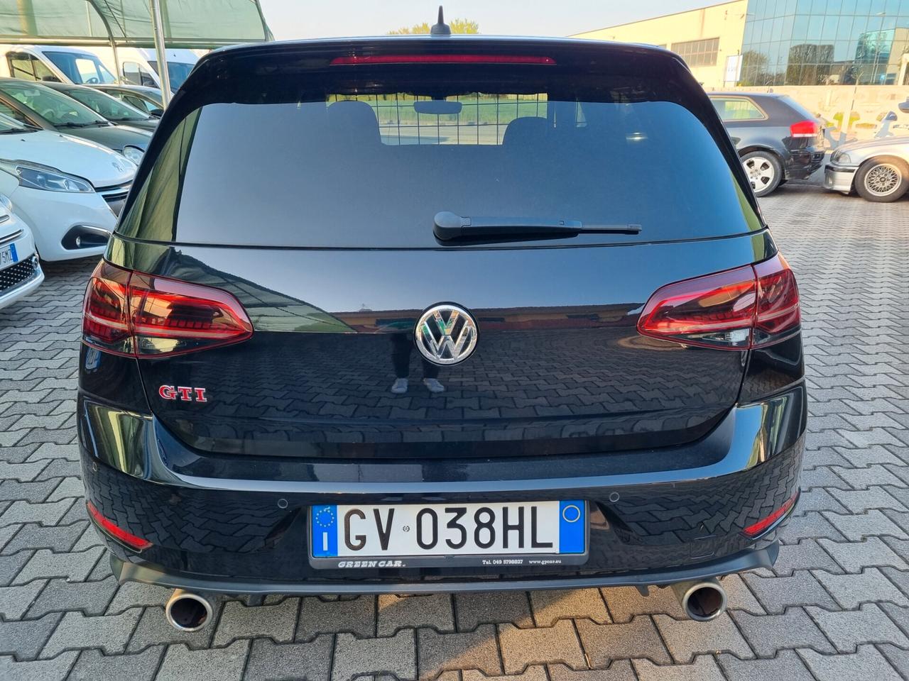 Volkswagen Golf GTI 2.0 245 CV TSI 5p.