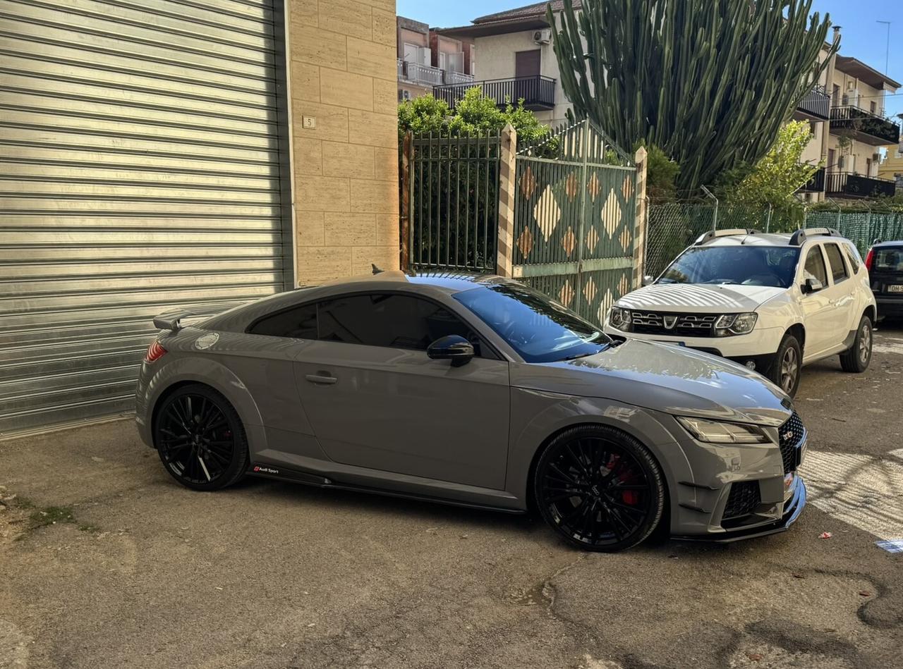 Audi TT RS Coupé 2.5 TFSI quattro S tronic