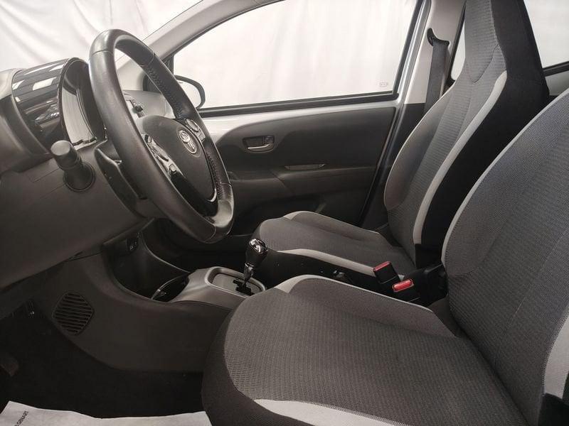 Toyota Aygo Aygo Connect 1.0 VVT-i 72 CV 5 porte x-wave MMT