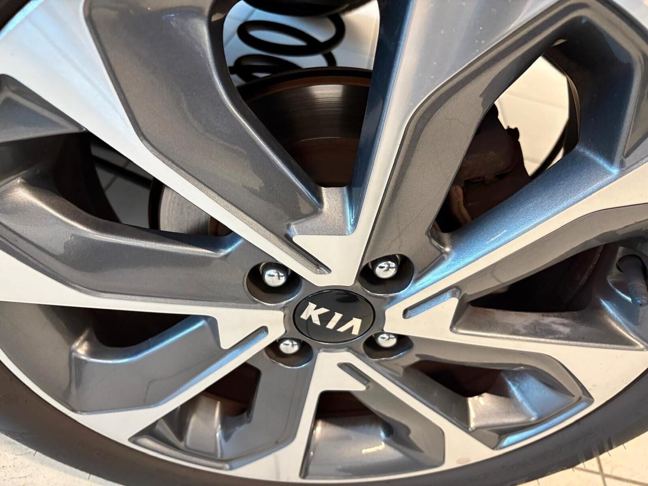 Kia Stonic STYLE 1.4 MPI 100 CV 6mt UNICO PR.