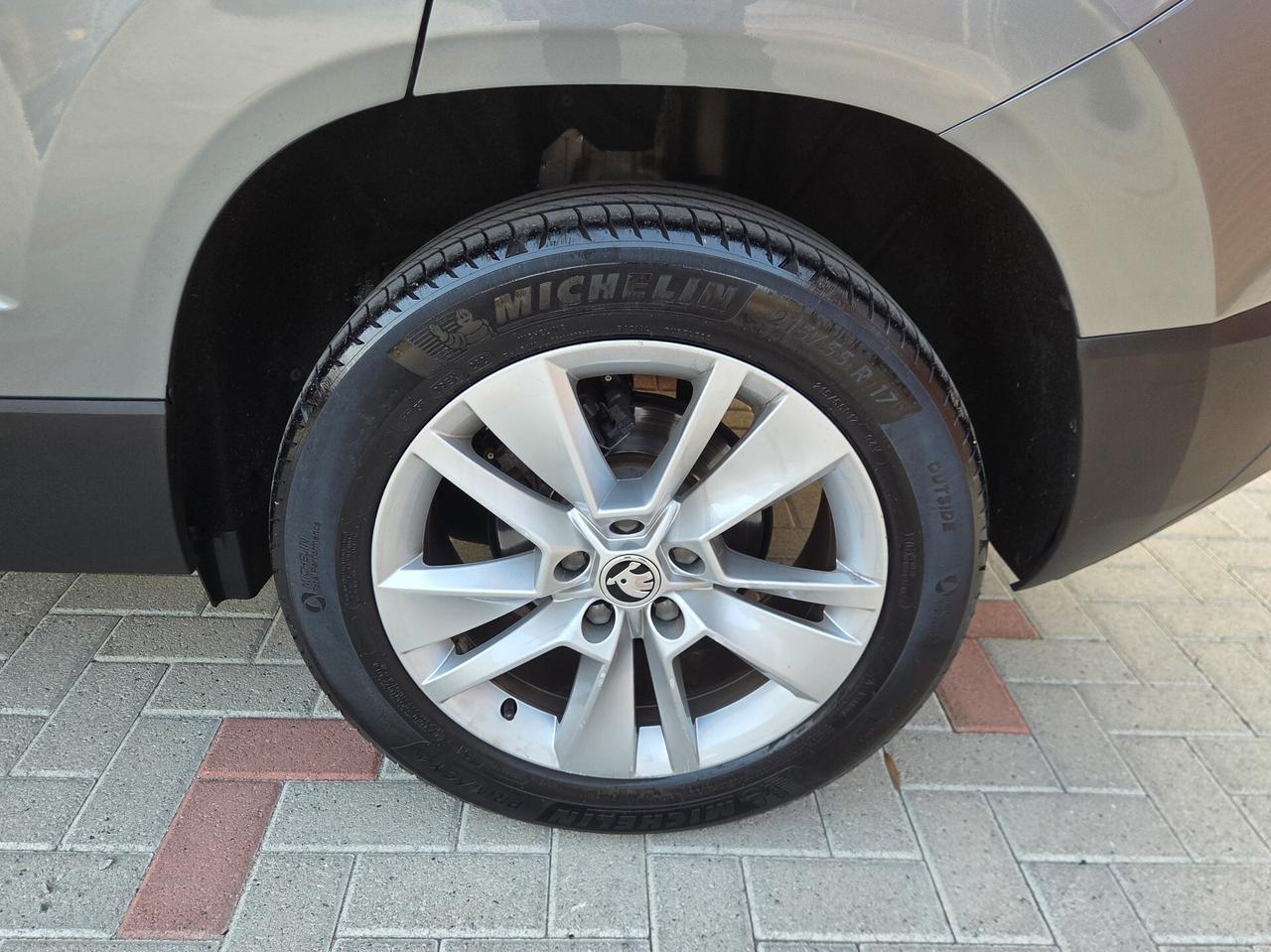 Skoda Karoq 1.0 TSI Executive 115cv manuale
