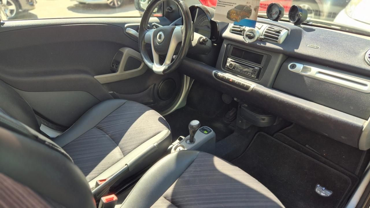 Smart ForTwo 1000 62 kW coupé pulse SERVOSTERZO