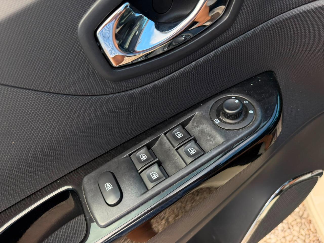 Renault Captur 1.5 dCi 8V 90 CV EDC Energy R-Link