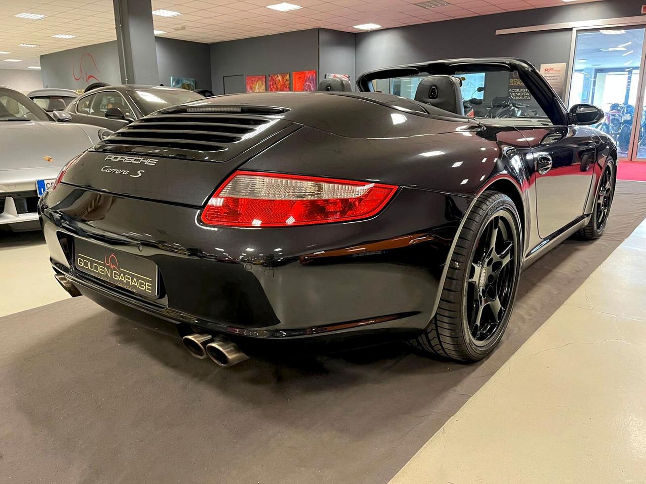 Porsche 911 Carrera S Cabriolet