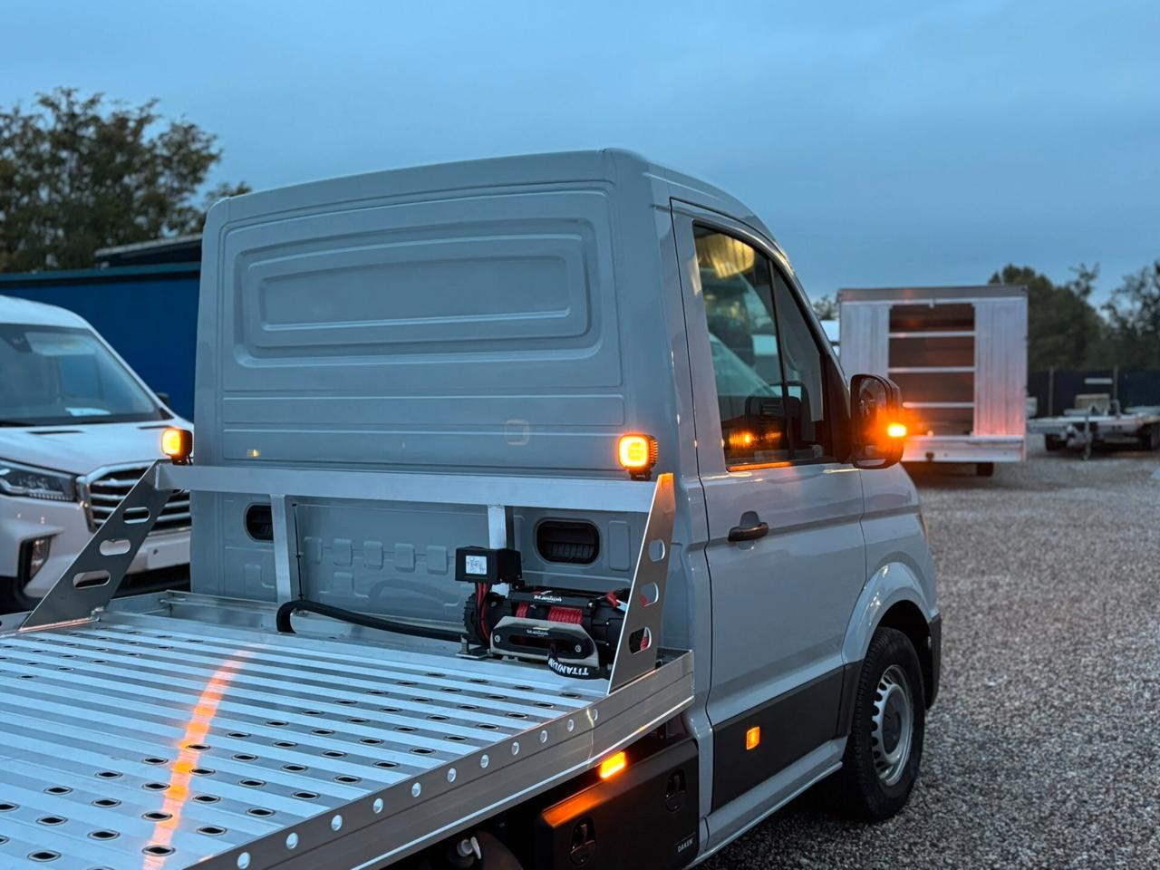 CARROATTREZZI Patente B EURO 6 SUPERCAR