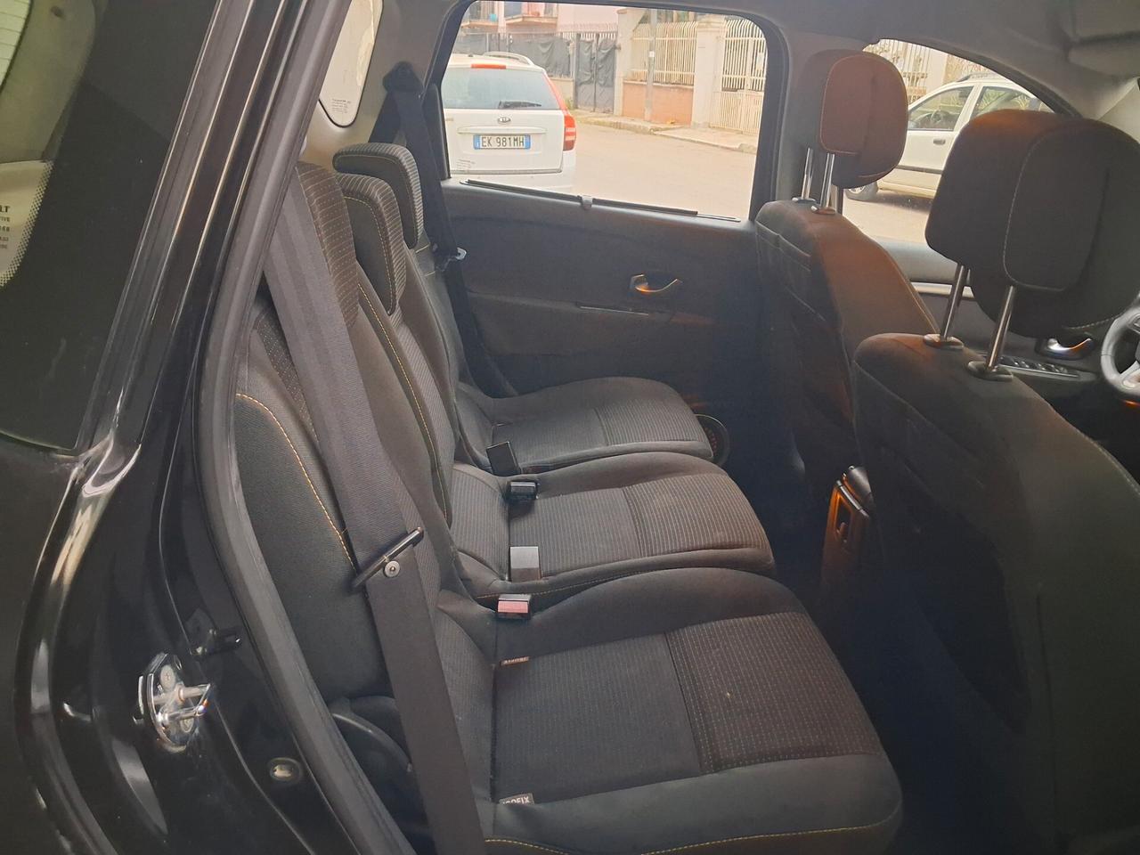 Renault Scenic X Mod 1.5 dci 2009