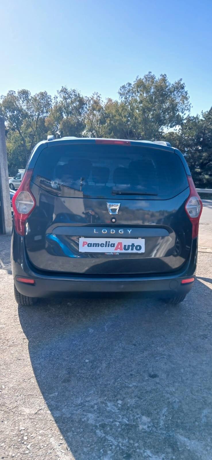 Dacia Lodgy 1.5 dCi 110CV 7 posti Lauréate - 2013