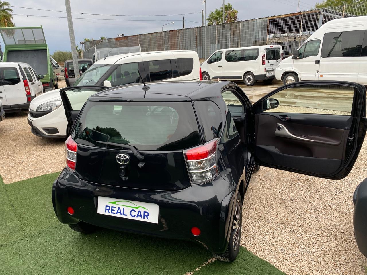 Toyota iQ 1.4 Diesel Full Optional