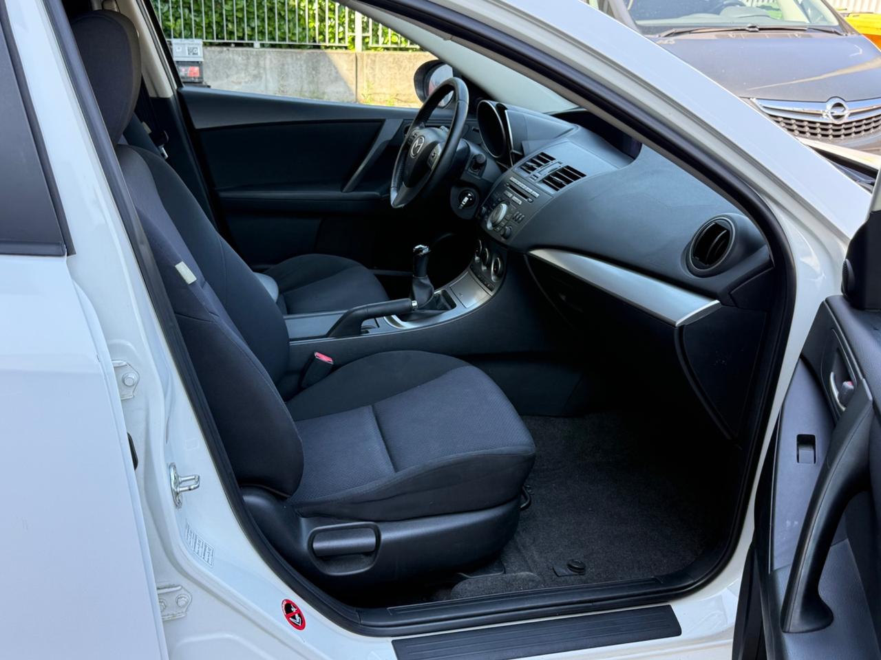Mazda 3 Mazda3 1.6 MZ-CD 115 CV 5p. Advanced