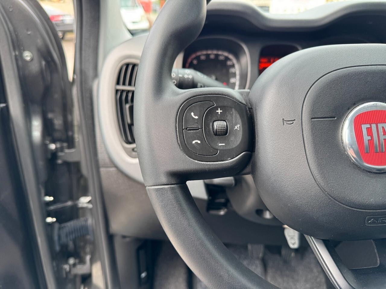 Fiat Panda 1.0 Lounge S&S Hybrid Red