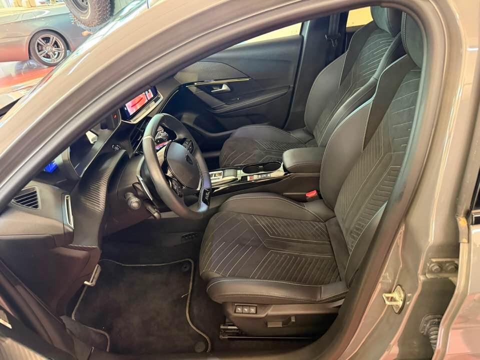 Peugeot 208 Hybrid 145 e-DCS6 GT