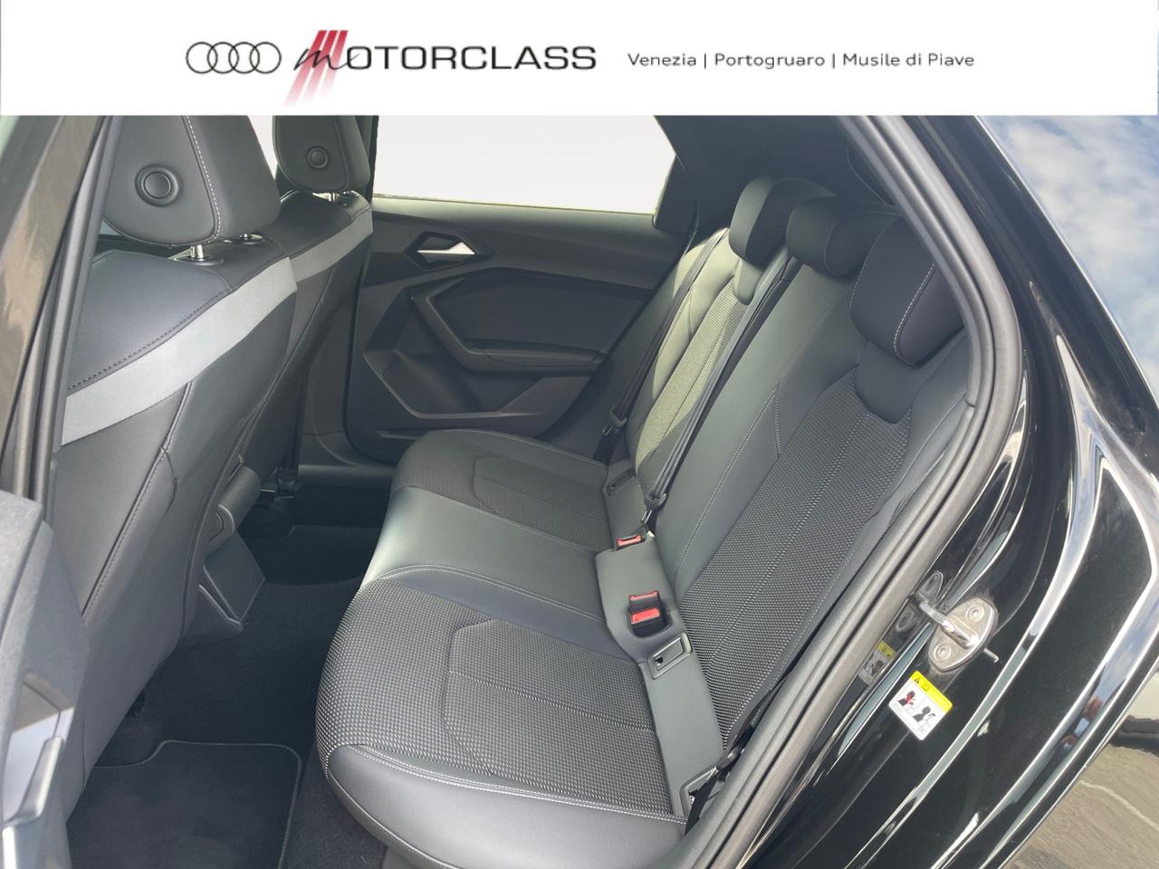 Audi A1 allstreet 30 1.0 tfsi 110cv identity contrast s tronic