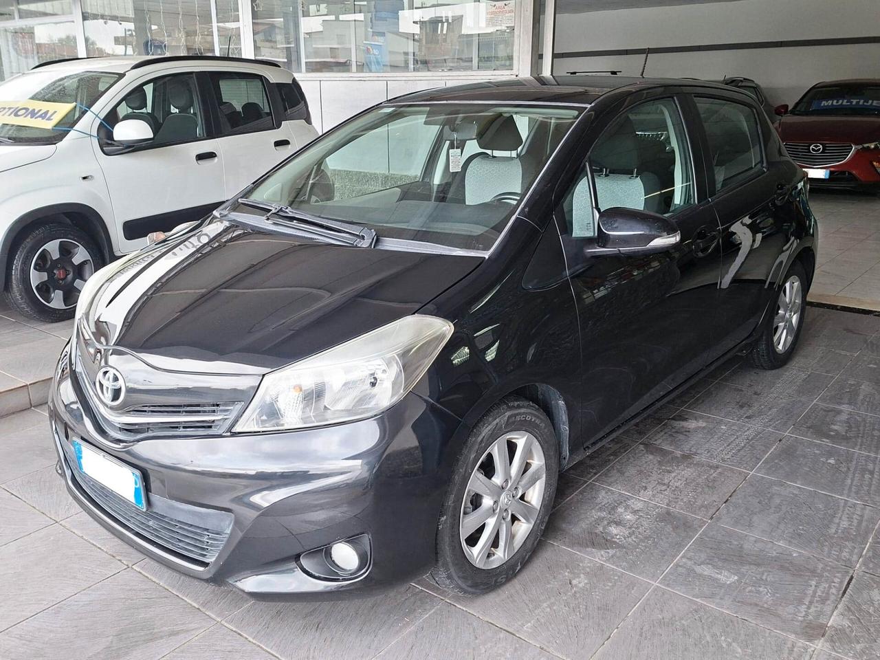 Toyota Yaris UNICO PROPRIETARIO