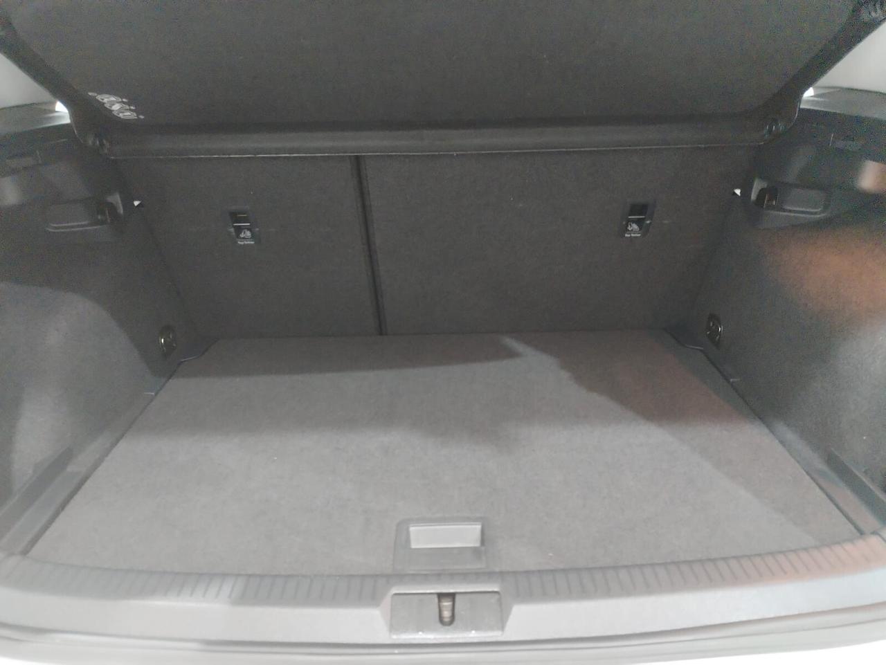 Volkswagen Golf 1.6 TDI 90 CV 5p. Trendline BlueMotion Technology