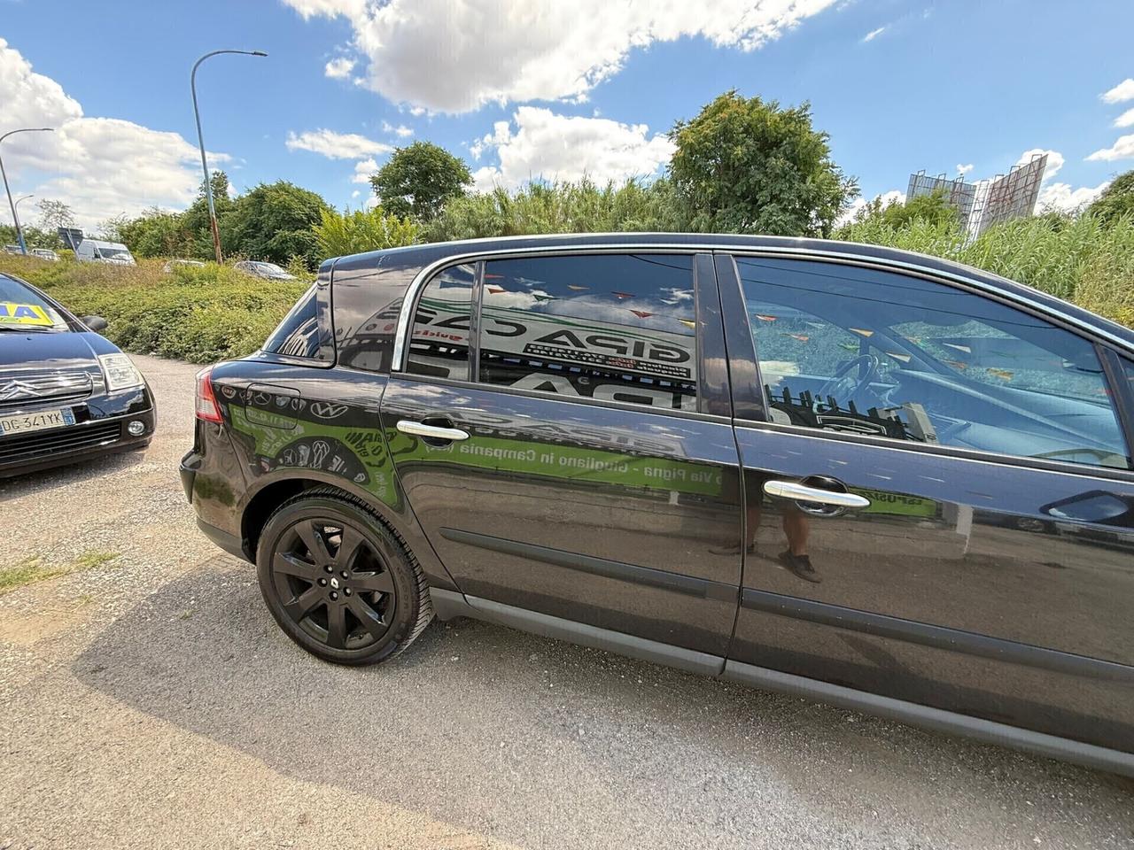 Renault Vel Satis 2.2 16V dCi 140CV Initiale