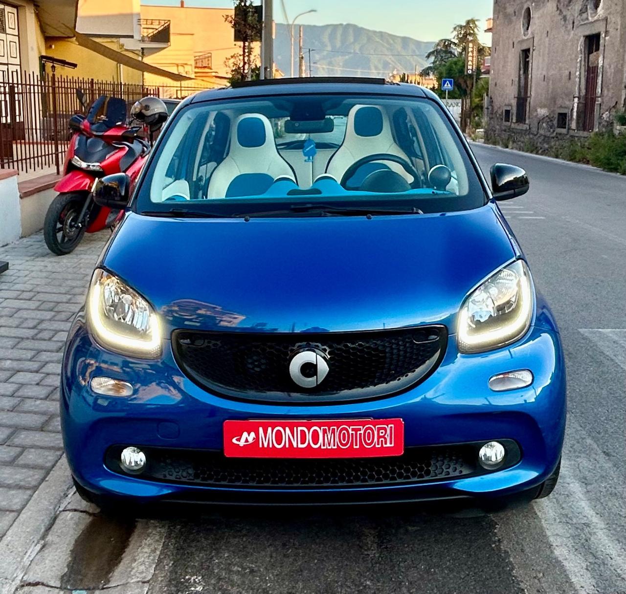 Smart ForFour 70 1.0 Proxy