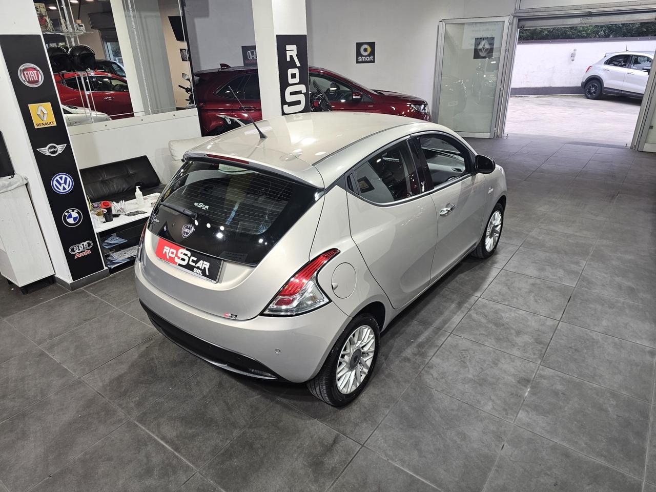 Lancia Ypsilon 1.3 MJT 16V 95 CV 5 porte Gold