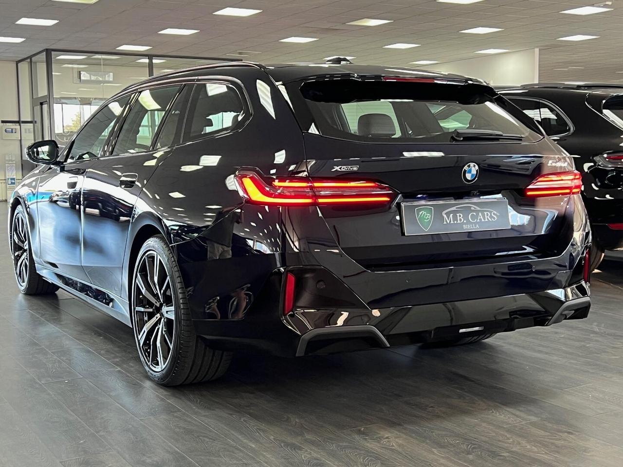 BMW 540 540d Touring 48V xdrive MSport auto