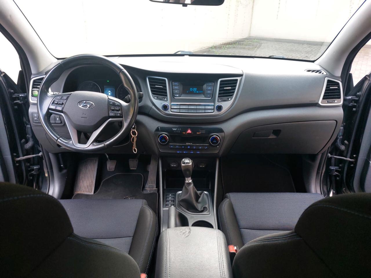 Hyundai Tucson 1.7 crdi Comfort 2wd 115cv Garanzia 12 Mesi