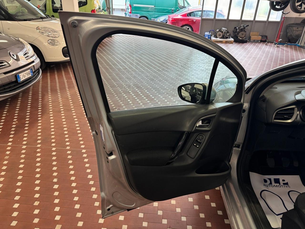 Citroen C3 1.2 PureTech 82 Exclusive - IDEALE PER NEOPATENTATI