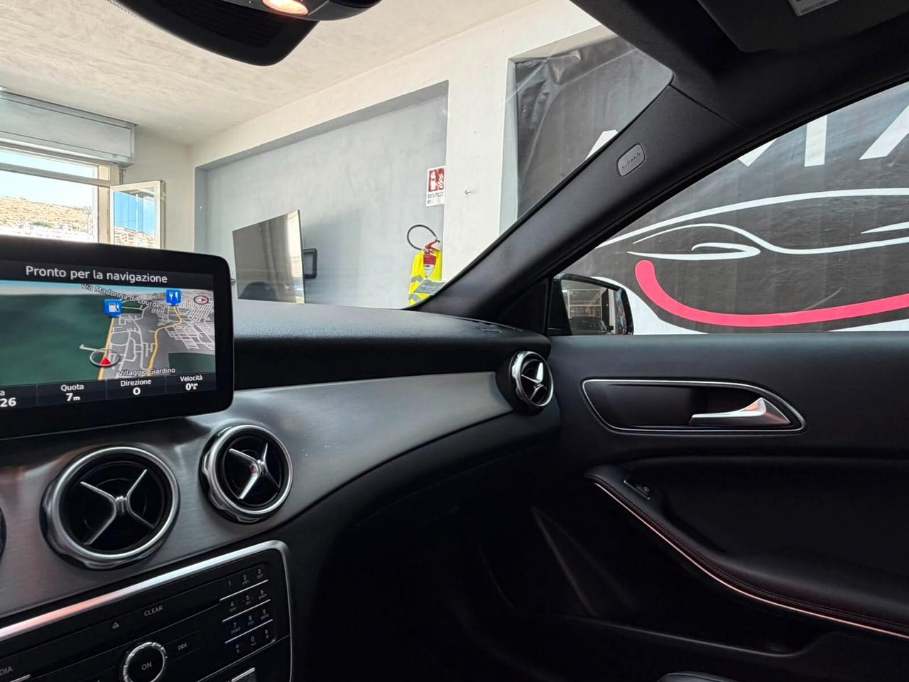 Mercedes-benz GLA 200 d Premium