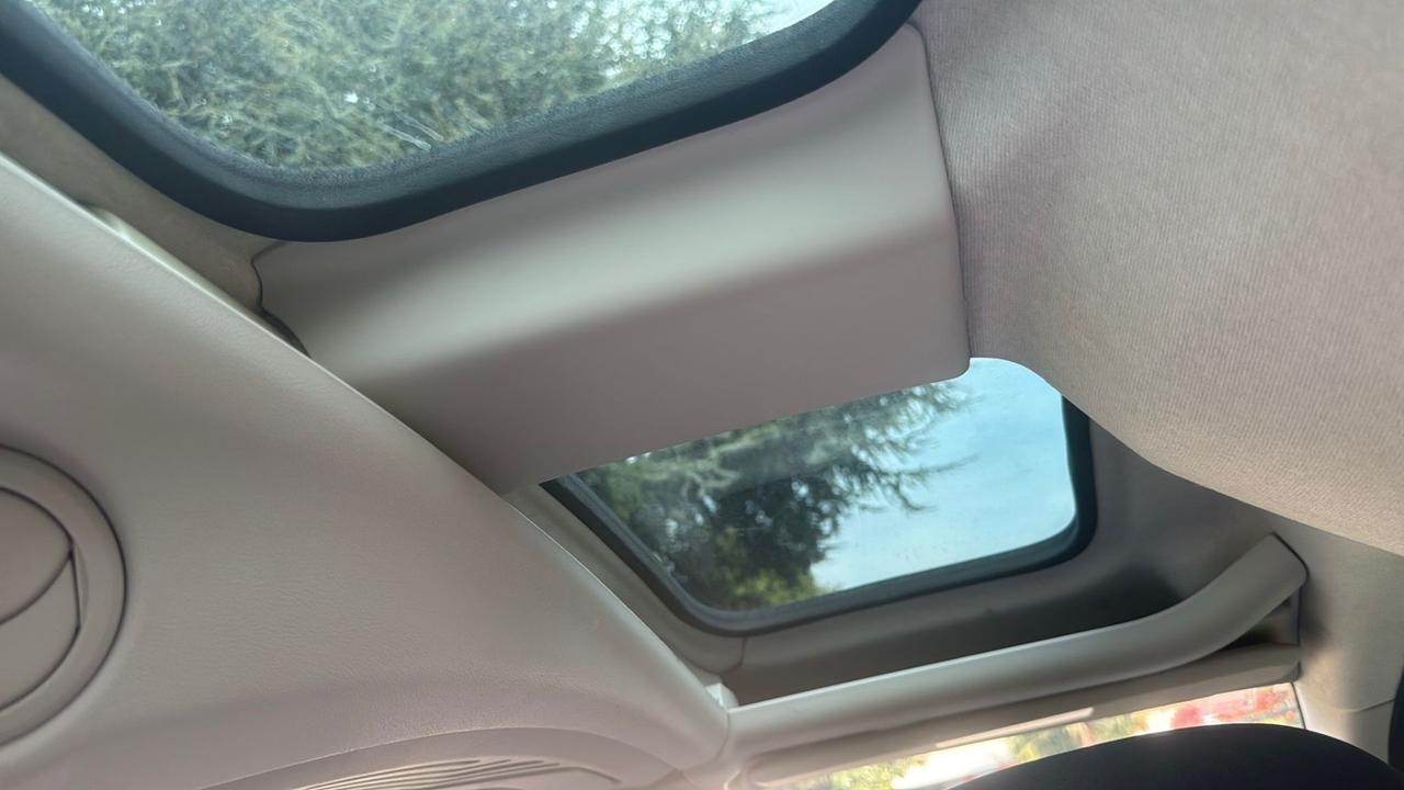 Peugeot Partner Tepee 1.6 110CV Outdoor